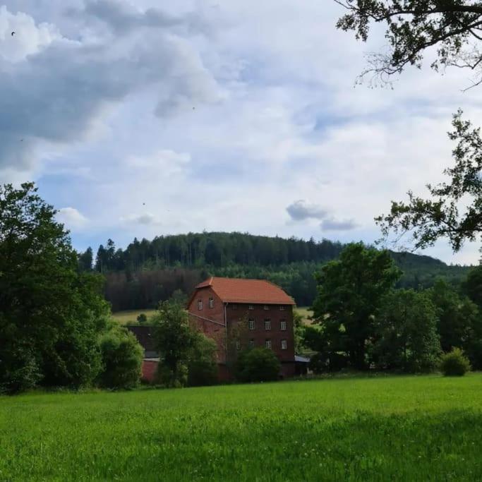 Lindenwohnung An Historischer Muehle Holzhausen  Bagian luar foto